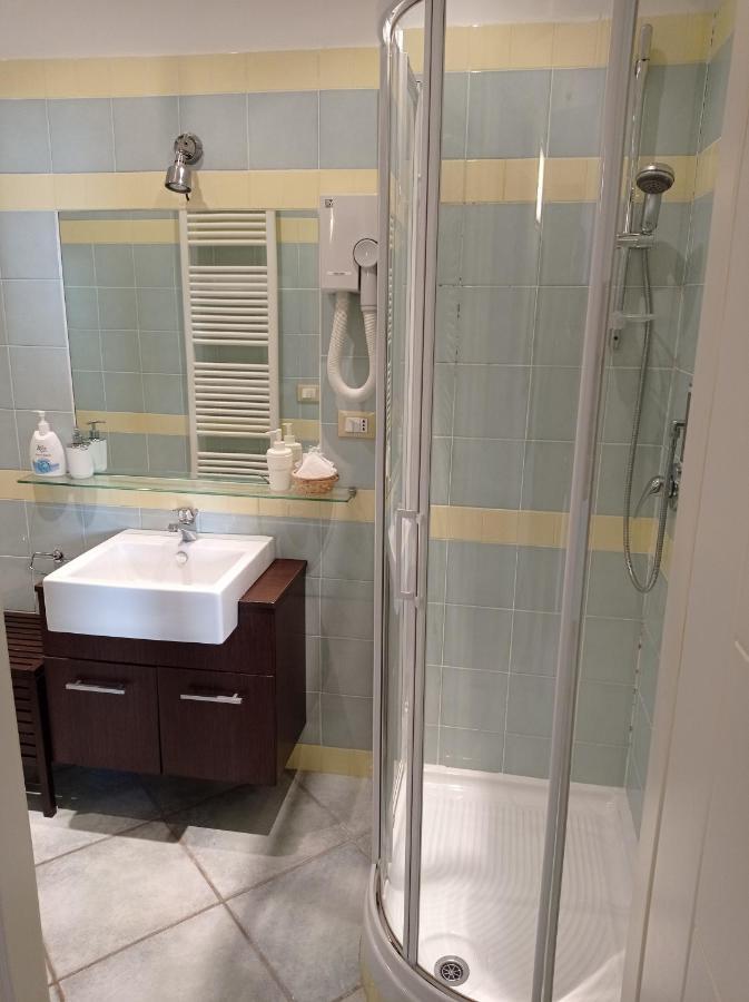 Casa Baia Azzurra Apartment Bergeggi Luaran gambar