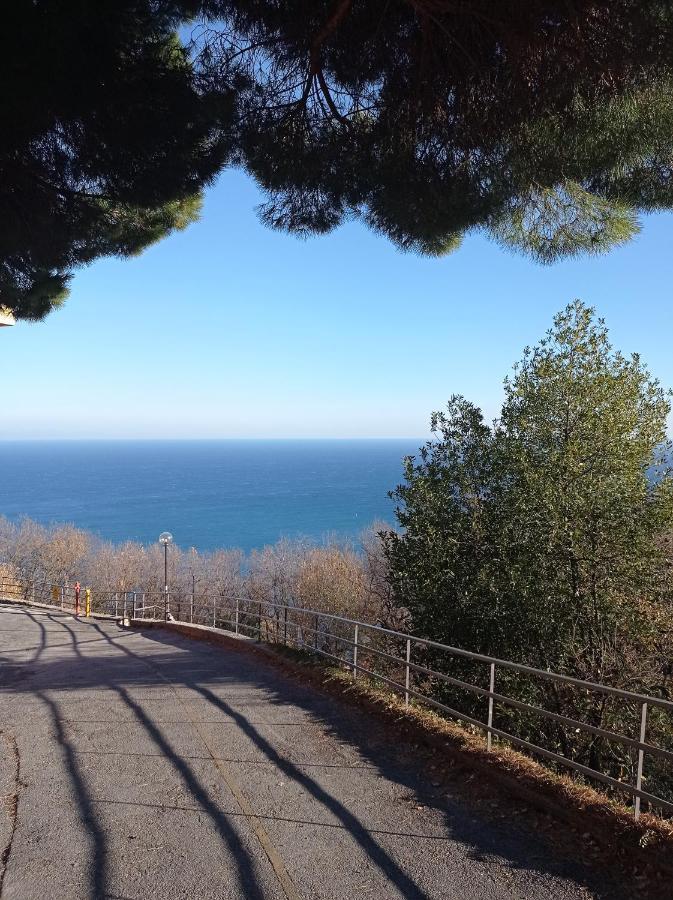 Casa Baia Azzurra Apartment Bergeggi Luaran gambar