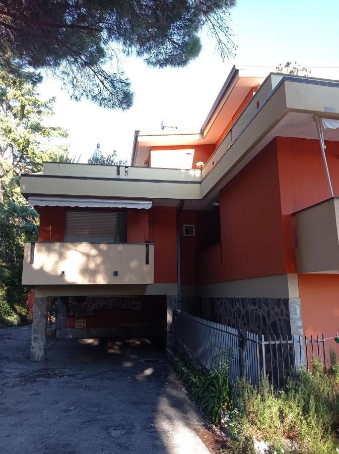 Casa Baia Azzurra Apartment Bergeggi Luaran gambar